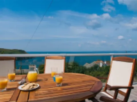 灰石酒店 Hope Cove酒店