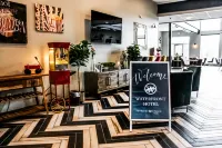 Waterfront Hotel Hotels in Marquette