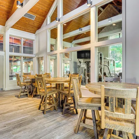 Walk to Ski Lift Spacious Condo in West Dover!