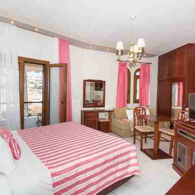 Olympic Apartments Rooms