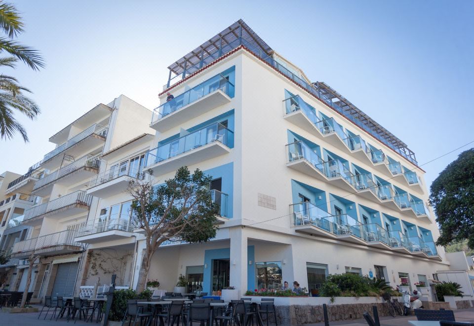 hotel overview picture
