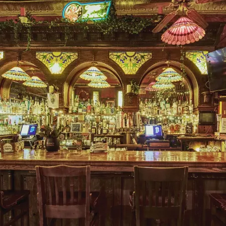 Alaskan Hotel and Bar