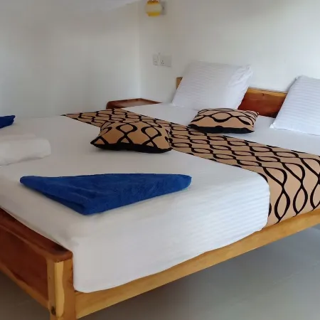 Surf & Sand Hotel Arugambay Hotels in Arugam