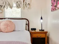 Cottage w/ Furnished Deck: 1 Mi to Dtwn Craig! Hotels in Craig