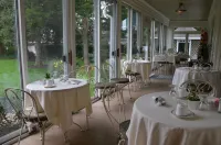 Maplewood Hotel
