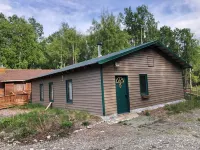 Cabin Near Hatcher Pass With Airstrip and Garden