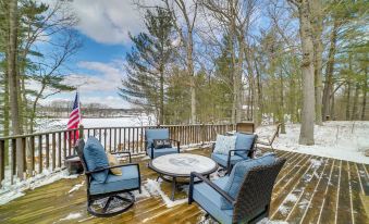 Fish, Hike and Hunt Lakeside Newaygo Cottage