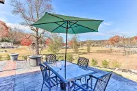 Tiny Home Retreat w/ Fire Pit ~ 3 Mi to Lake! - 3-Star