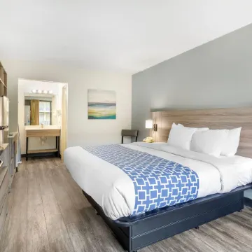 Suburban Studios Tysons Corner