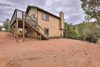 'Elkwood Lodge' Star Valley Cabin w/ Hot Tub - Pet friendly