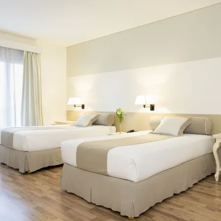Loi Suites Recoleta Hotel