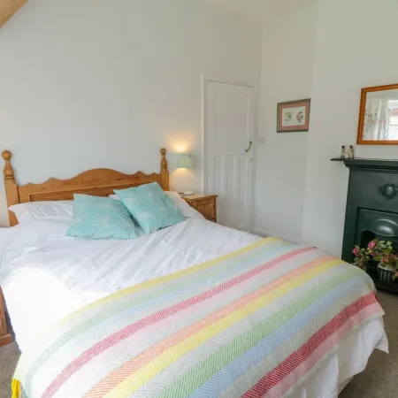 Manor Cottage Hotels in Pickering