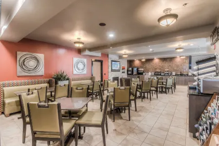 Best Western Plus Yakima Hotel