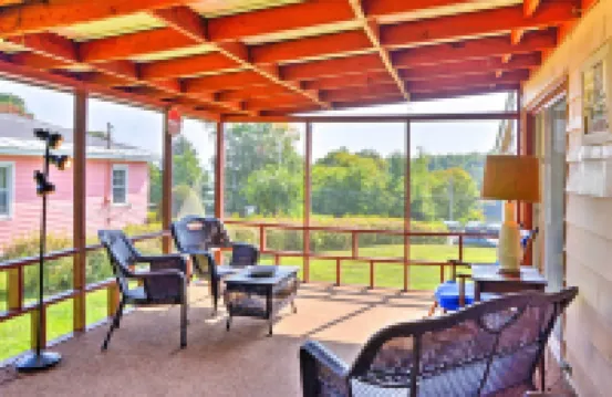 Mayfield Home w/ Private Dock on Lake Sacandaga!