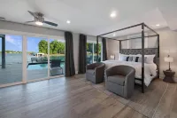 Lakeshore Adrift - Homestays