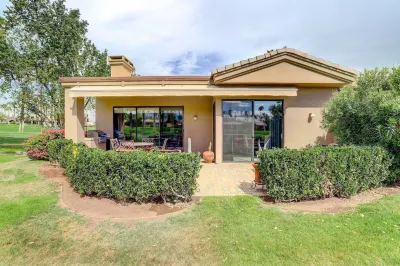 Palm Desert Condo Golf Course View and Pool Access