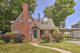 Indianapolis Vacation Rental - Walk to the Ims!