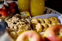 Tsakanos Apartments - breakfast