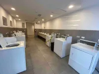 Beautiful apt-balcony in La Carolina 70” QLED TV