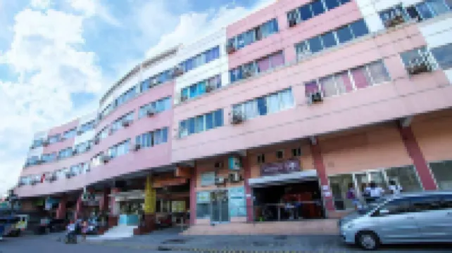 Ekonumi Rooms at Moonwalk Paranaque