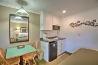 Southern Maine Retreat < 2 Mi to Wells Beach!