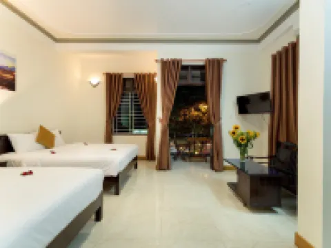 華秋民宿 鄰近燈籠街的酒店