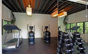 Chic 2Br Near Triangle with King Beds Fast Wifi