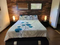 Cozy little retreat far from the city