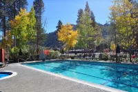 GetAways at Olympic Village Inn