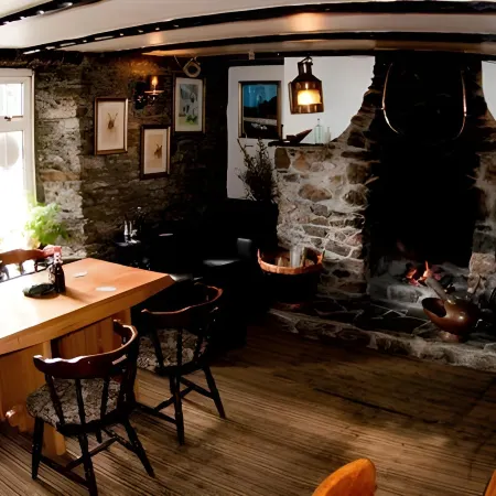 The Crooked Inn