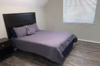 Huge Private 3 Bedroom House Large Master Fenced Yard, Galveston, Kemah, Fishing