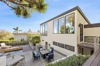 Kings Road West Hollywood Luxury Pool, Views, Firepit, Modern Design