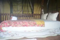 Omah Kloewoeng Resort Kaliurang Отели в г. Pakem