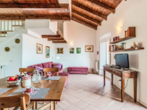 Laghina Hotels in Musso