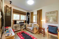 Acadia Home w/ Rooftop Deck - Close to Trails! - Wifi