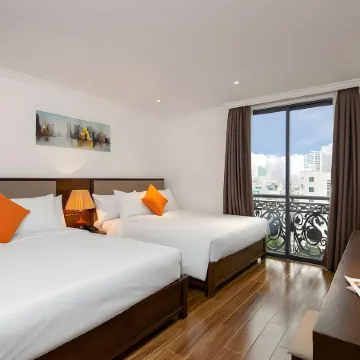 Roliva Hotel & Apartment Danang Отели рядом с Аэропорт Дананг