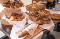 Hayat Sky Hotel Rust - breakfast