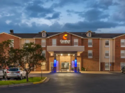 Comfort Inn & Suites St Louis - Chesterfield Hotels in Chesterfield