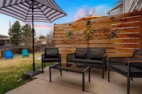 Game Room & Hot Tub, 12 mi to Red Rocks