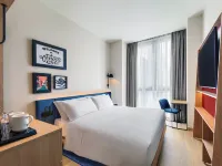 Hampton by Hilton Venice Isola Nuova Hotels near Venice Marina