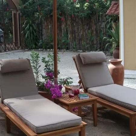Cabuya CR Beautiful Beach Front with Central AC