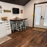 Cozy 2 Bedroom Cottage in the Woods, Near Enchanting Petoskey, MI, With WiFi Hotels in Springvale Township