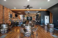 Monmouth Loft 1 Hotels in Campbell County