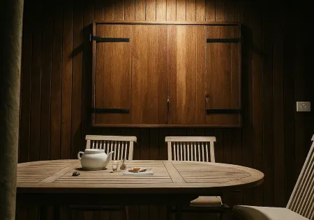 Private Wood-Clad Villa Surrounded by Trees, Steps from the Sea! Отели рядом с достопримечательностью «Флик ан Флак»