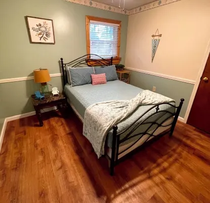 A Cozy Country Home Near Nolin Lake, Blue Holler Atv Park and Mammoth Cave