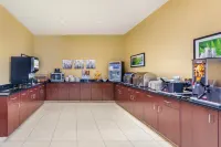 德弗爾斯萊克舒眠套房酒店 - 早餐