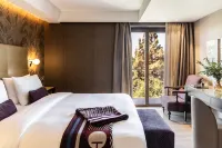 The Y Hotel - Pet friendly
