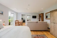 Idyllic Countryside Cottage in Worcestershire Hotels in Pershore