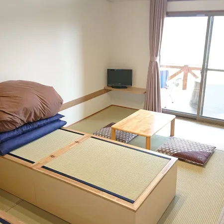Youth Guest House Atoma - Hostel