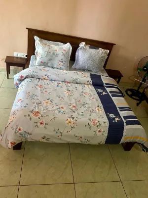 SIGNE TAKOU LINUS CHRISTIAN Hotels in Bafoussam